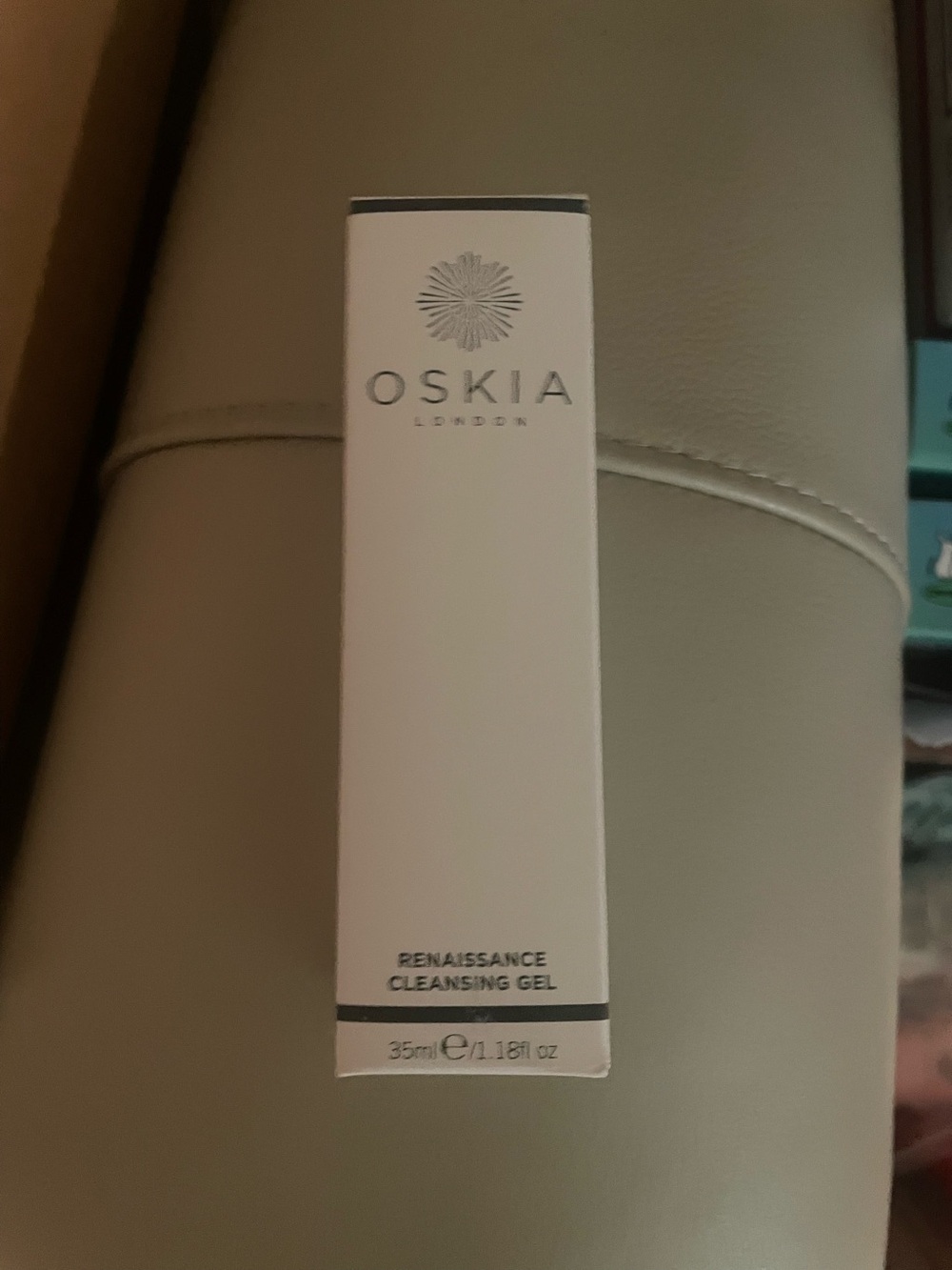 Oskia Renaissance Cleansing Gel - White